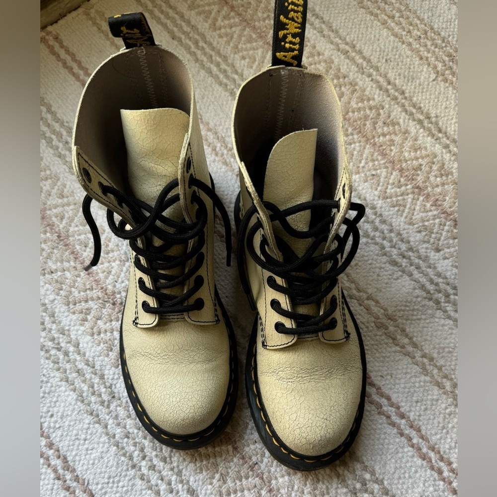 Dr. Martens 1460 Pascal Putty + Grey US size 7 cristal suede - Picture 2 of 10